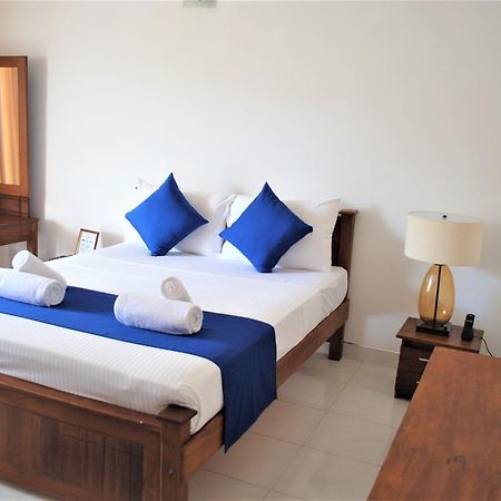 Prego Suites Ettukala Exteriör bild