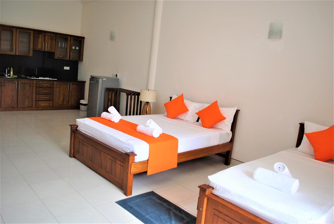 Prego Suites Ettukala Exteriör bild