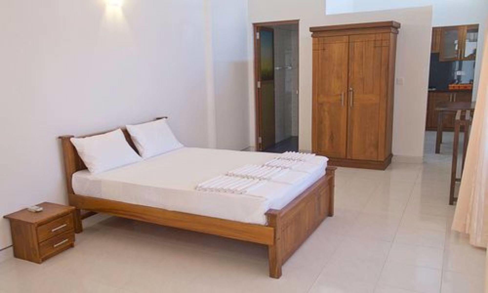 Prego Suites Ettukala Exteriör bild